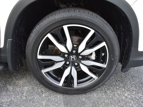 Used 2019 Honda Pilot Touring image 41