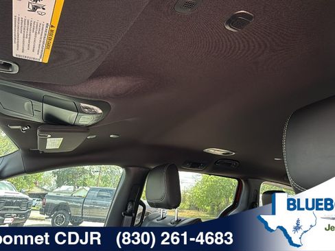 New 2026 Chrysler Voyager LX FWD image 12