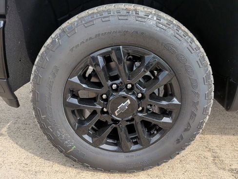 New 2026 Chevrolet Silverado 2500 Custom w/ Custom Value Package image 41