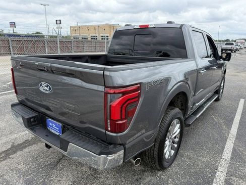 Used 2025 Ford F150 Lariat w/ Equipment Group 502A High image 4
