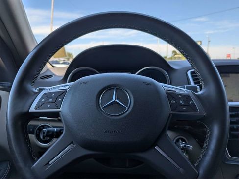 Used 2013 Mercedes-Benz ML 350 4MATIC image 28