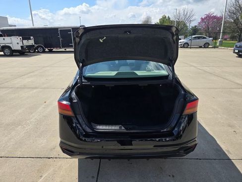 Used 2025 Nissan Altima 2.5 SV image 23