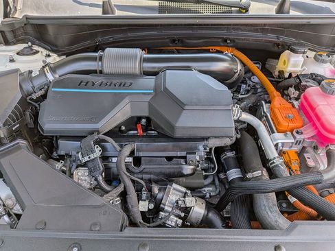 Certified 2024 Kia Sportage EX image 26