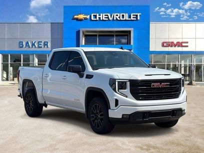 Used 2025 GMC Sierra 1500 Elevation