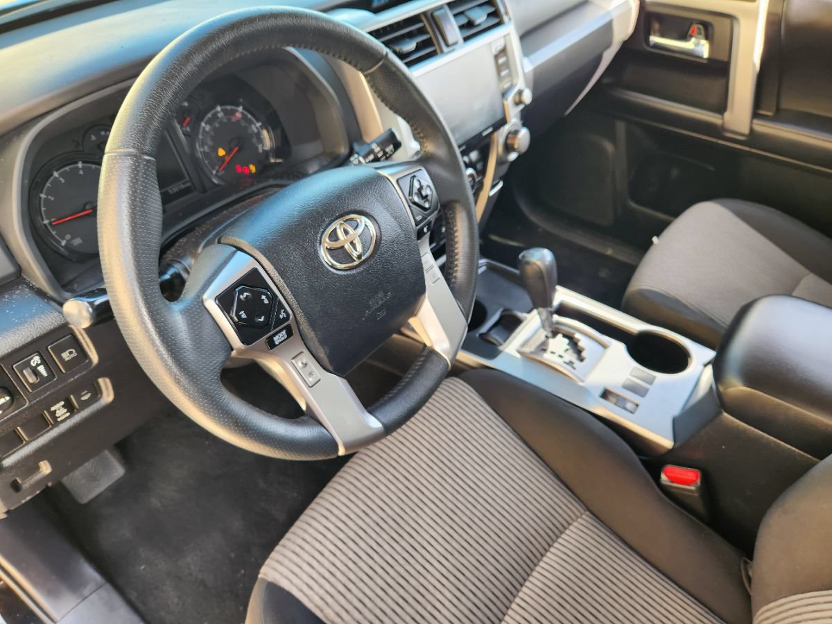 Used 2022 Toyota 4Runner SR5 RWD image 33
