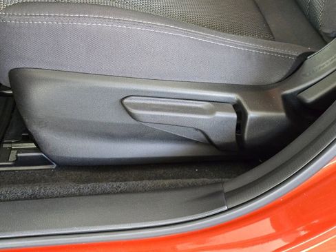 Used 2024 Subaru Crosstrek 2.0i Premium w/ Popular Package #4 image 23