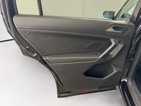 Used 2022 Volkswagen Tiguan S image 26