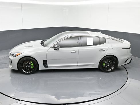 Used 2023 Kia Stinger GT2 image 29