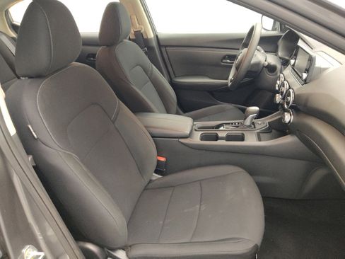 Used 2025 Nissan Sentra S FWD image 21