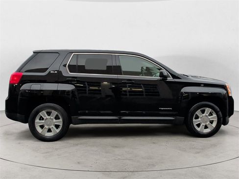 Used 2011 GMC Terrain SLE image 6