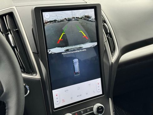 Certified 2024 Ford Edge SEL w/ Convenience Package image 25