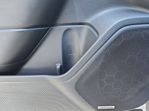 New 2026 Subaru Forester Premium AWD/4WD image 34