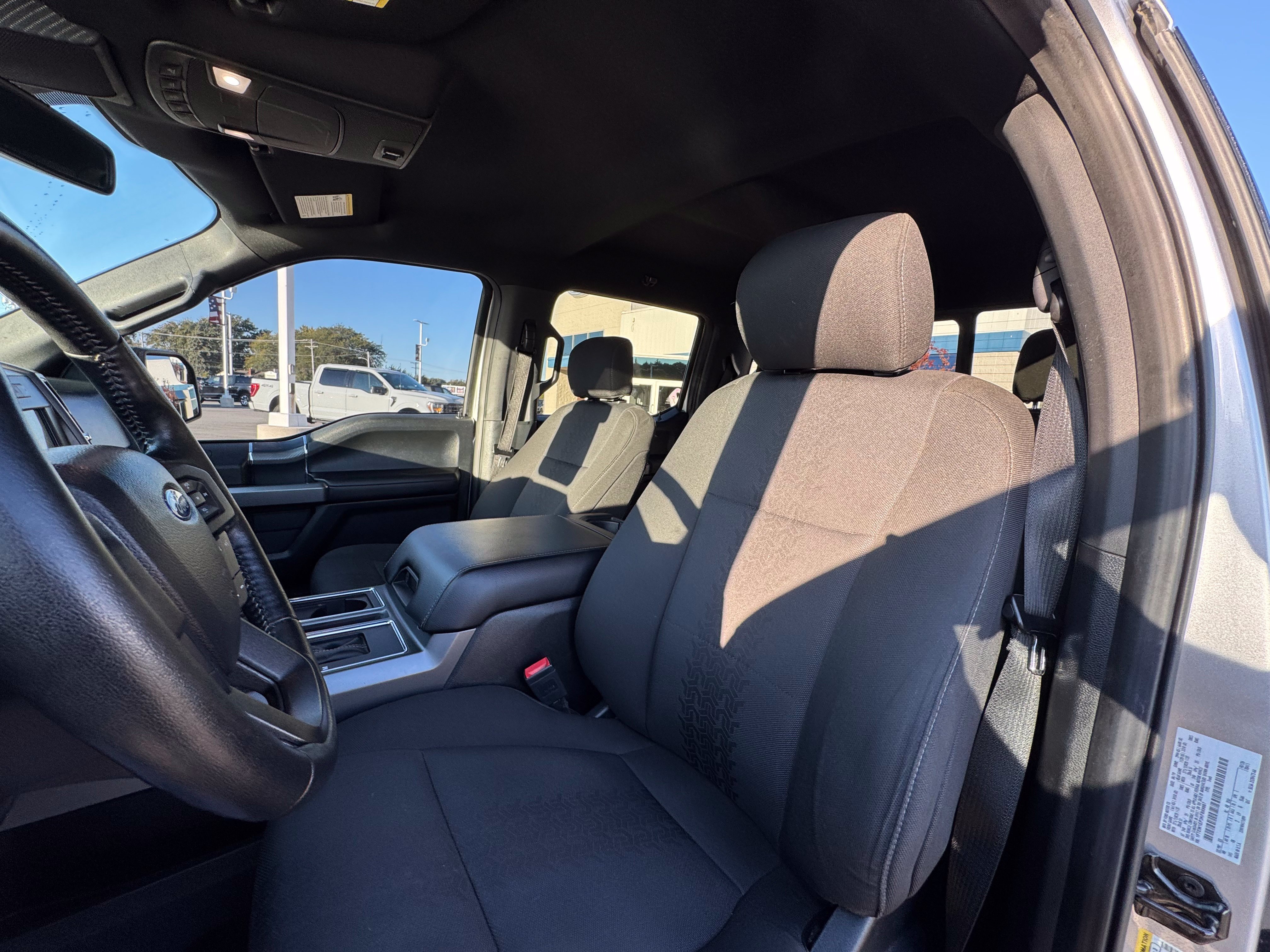 Used 2019 Ford F150 XLT w/ Equipment Group 302A Luxury AWD/4WD image 9