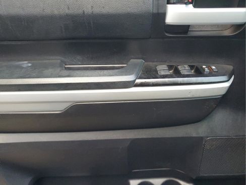 Used 2020 Toyota Tundra SR5 w/ SR5 Upgrade Package image 16