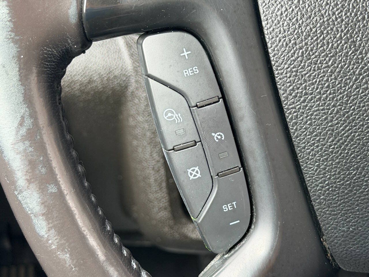 Used 2015 Buick Enclave Premium FWD image 36