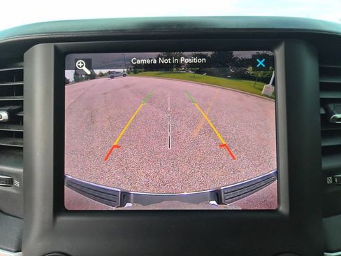 Used 2019 RAM 1500 Big Horn AWD/4WD image 26