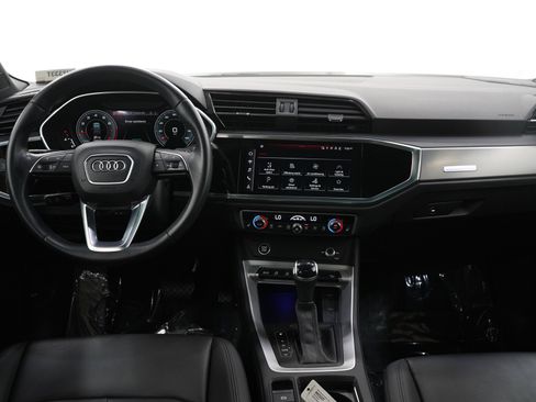 Used 2022 Audi Q3 2.0T Premium Plus AWD/4WD image 16