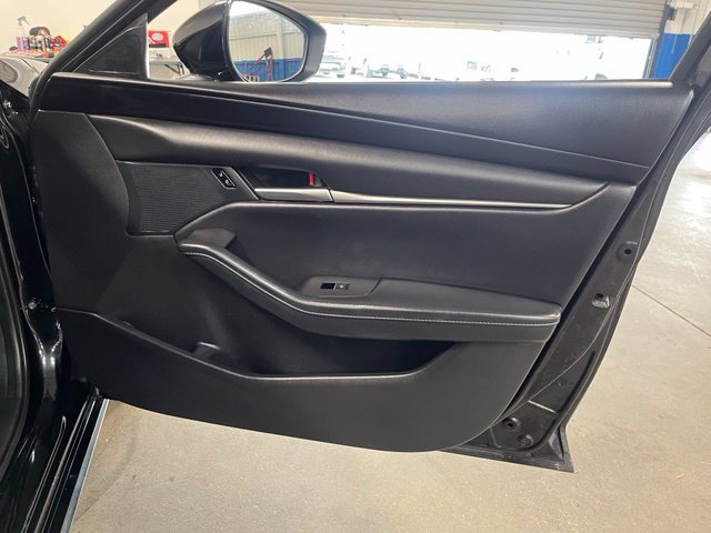 Used 2021 MAZDA MAZDA3 s AWD/4WD image 13
