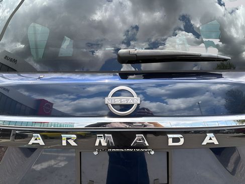 Used 2021 Nissan Armada Platinum RWD image 49