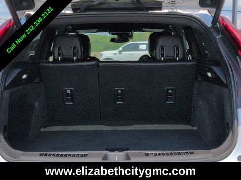 Used 2020 Cadillac XT4 Premium Luxury FWD image 14