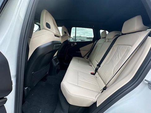 New 2026 BMW X3 xDrive30 w/ Premium Package image 6
