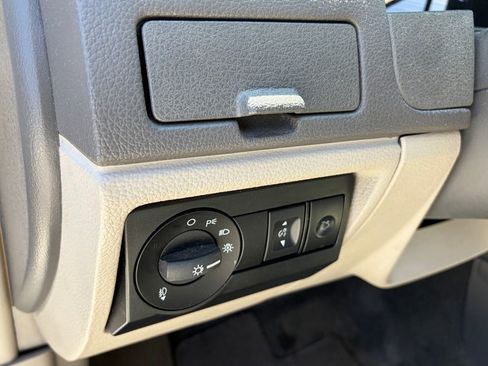 Used 2012 Ford Fusion SEL FWD image 8