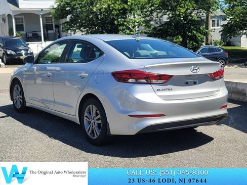 Used 2018 Hyundai Elantra SEL FWD image 4
