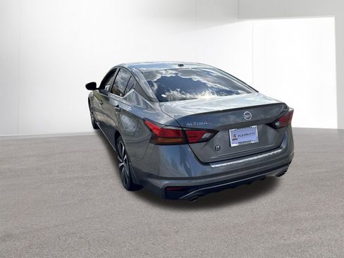 Used 2022 Nissan Altima 2.5 SR FWD image 5