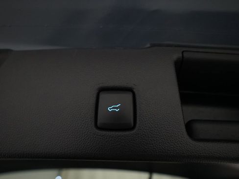 Used 2023 Ford Escape Active AWD/4WD image 15