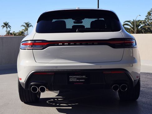 New 2024 Porsche Macan 4 Electric image 10