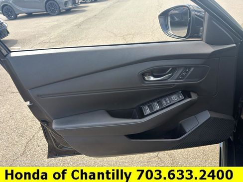 Certified 2025 Honda Accord Touring image 21