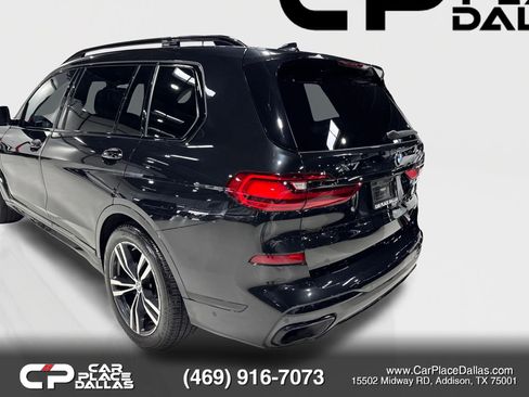 Used 2022 BMW X7 xDrive40i w/ M Sport Package AWD/4WD image 11
