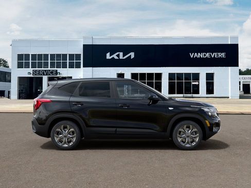 New 2026 Kia Seltos LX AWD/4WD image 9