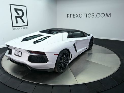 Used 2014 Lamborghini Aventador LP 700-4 AWD/4WD image 11
