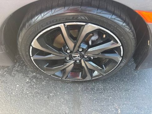 Used 2021 Honda Civic Sport image 25