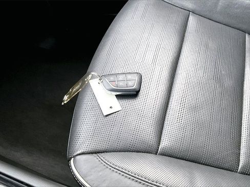 Certified 2023 Cadillac Escalade Sport image 36