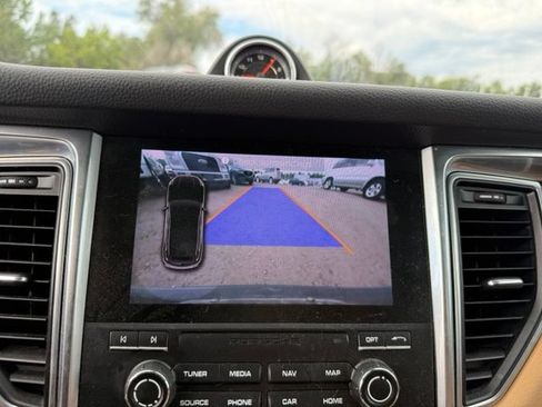 Used 2017 Porsche Macan S w/ Premium Package Plus AWD/4WD image 28