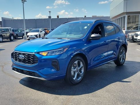 Certified 2023 Ford Escape ST-Line w/ Tech Pack #1 FWD image 8