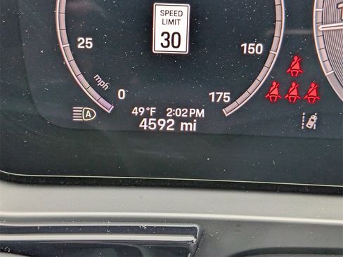 Certified 2025 Porsche Cayenne image 20