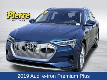 Used 2019 Audi e-tron Premium Plus w/ Cold Weather Package