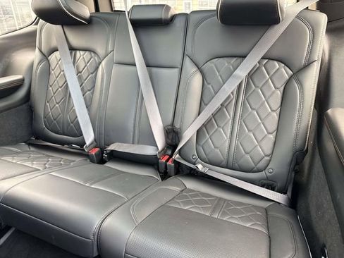 Used 2022 Jeep Grand Wagoneer Series III image 17