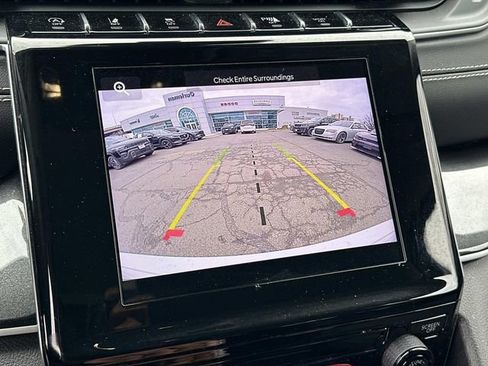 Used 2023 Jeep Grand Cherokee Laredo image 19