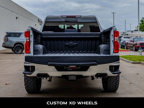 Used 2020 Chevrolet Silverado 1500 RST w/ Rally Edition AWD/4WD image 8