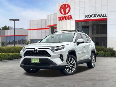 New 2025 Toyota RAV4 XLE Premium w/ Weather Package