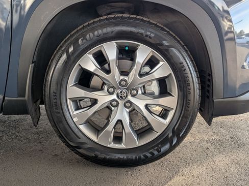 Certified 2024 Toyota Grand Highlander Limited image 7