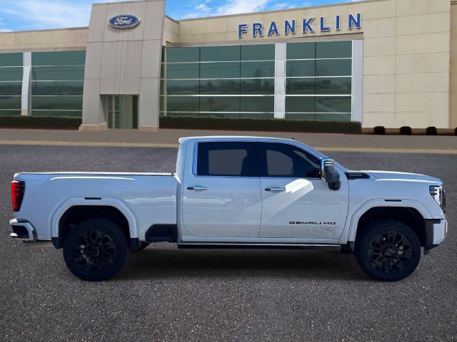 Used 2024 GMC Sierra 2500 Denali Ultimate AWD/4WD image 8