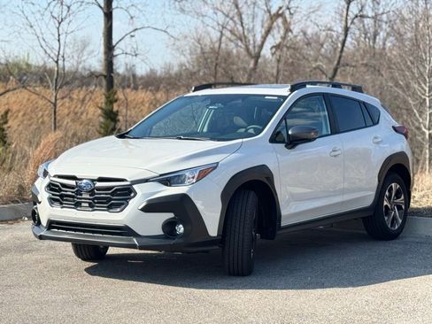 Used 2026 Subaru Crosstrek 2.0i Premium image 3