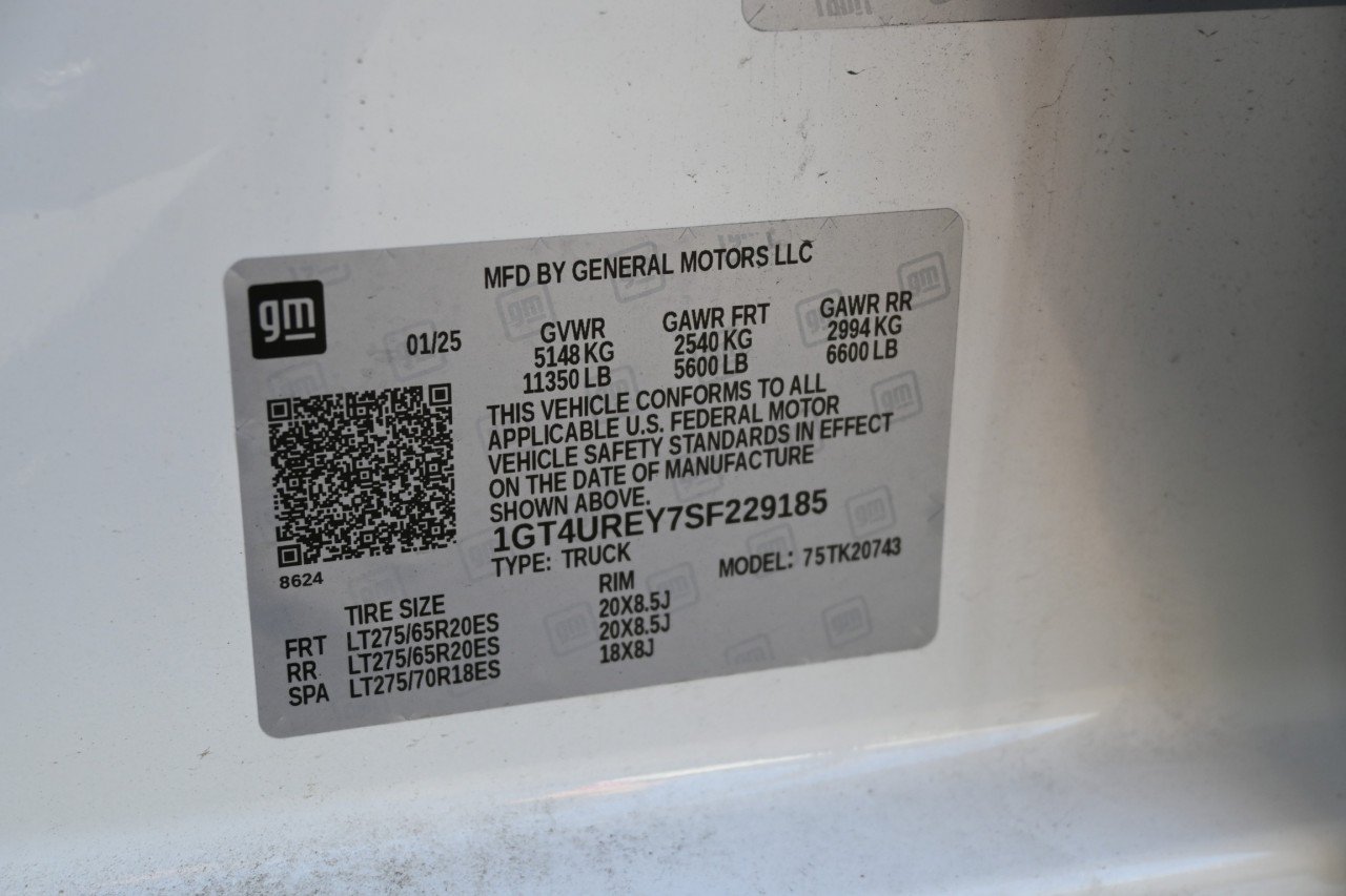 Used 2025 GMC Sierra 2500 Denali AWD/4WD image 29