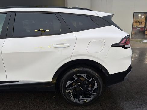 Certified 2023 Kia Sportage SX image 10