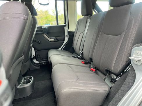 Used 2014 Jeep Wrangler Unlimited Sport w/ Connectivity Group AWD/4WD image 25